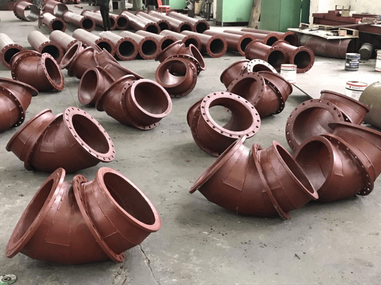 耐磨管道的種類很多：稀土合金耐磨管、燒結(jié)陶瓷管、雙金屬耐磨管等。