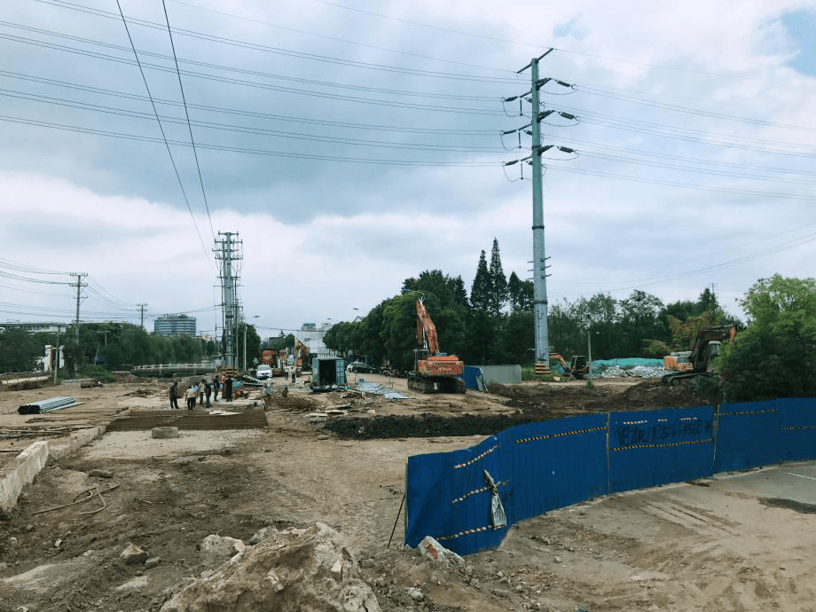 開學啦!江蘇江河小廣播為您播報道路信息！